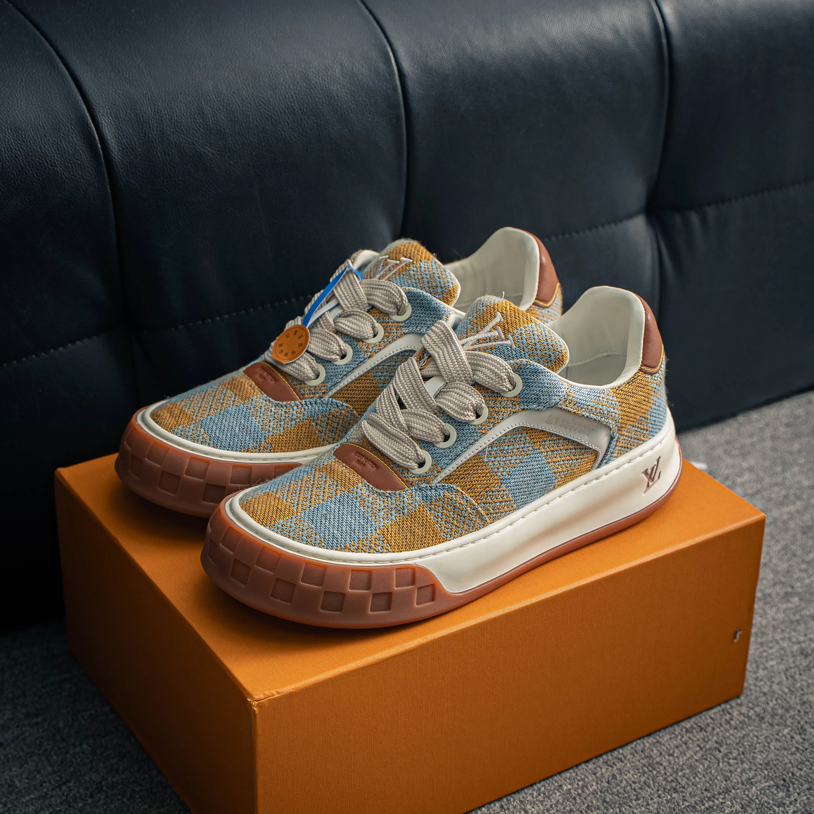 LV tilted ， Shoes，Sneakers， Shoes，Skate Shoes~~ Sneakers， LV Shoes ， Cushioning TPU Vuitton ，